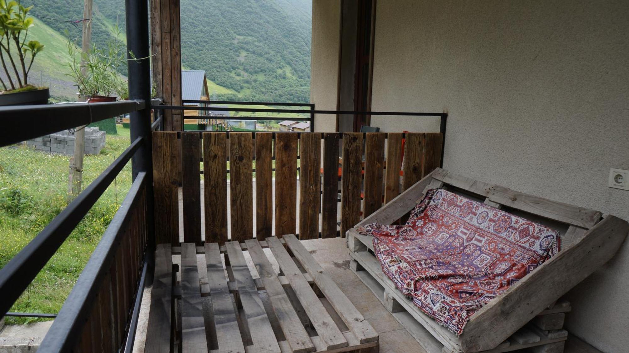 Отель Arte In Kazbegi Экстерьер фото