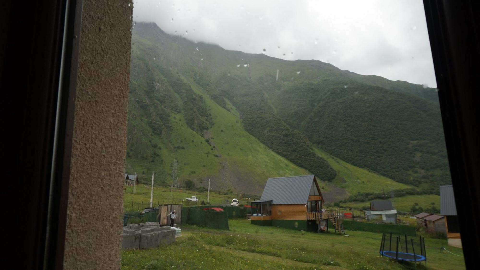 Отель Arte In Kazbegi Экстерьер фото