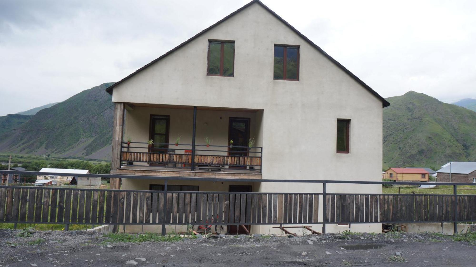 Отель Arte In Kazbegi Экстерьер фото