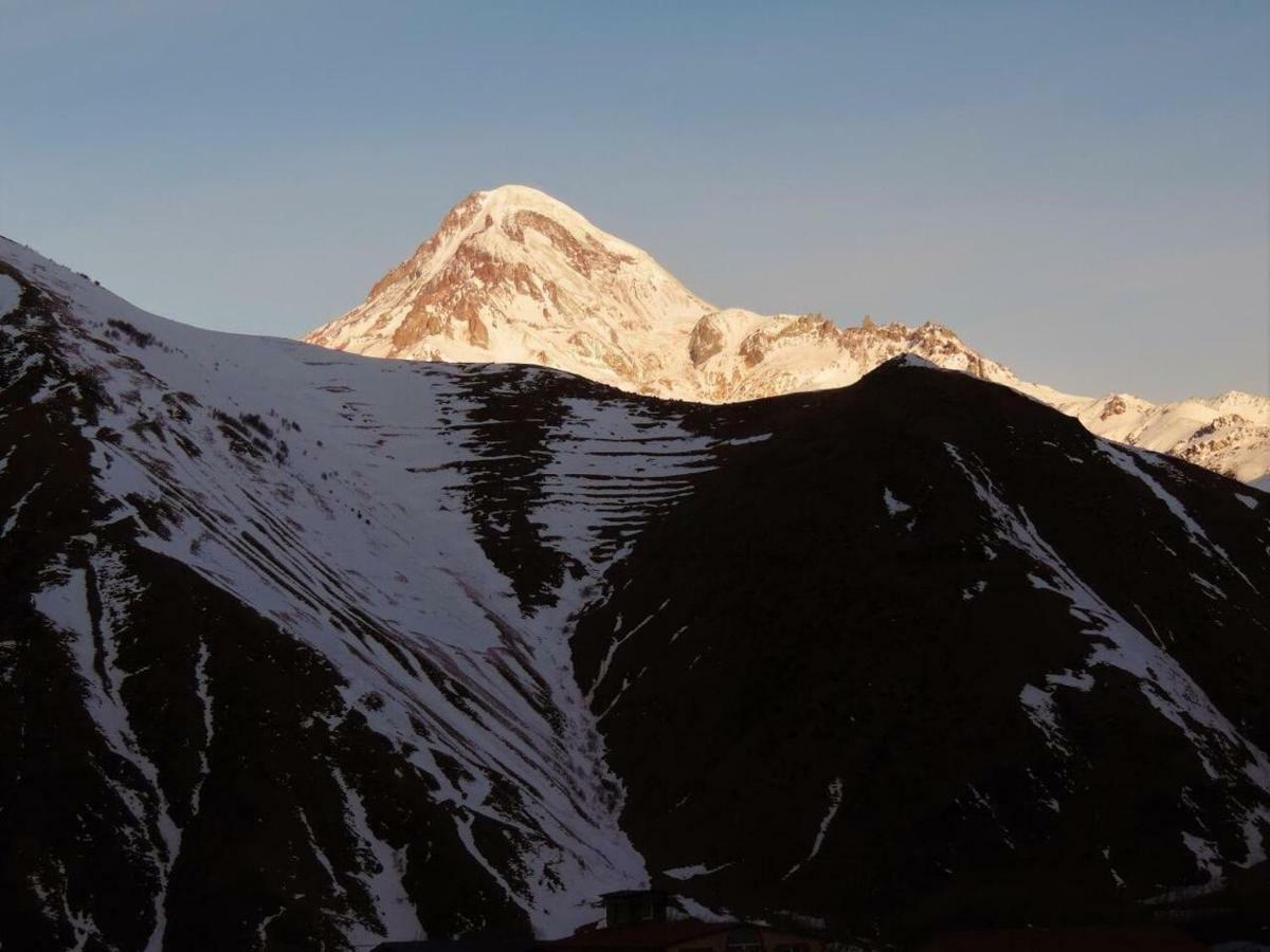 Отель Arte In Kazbegi Экстерьер фото